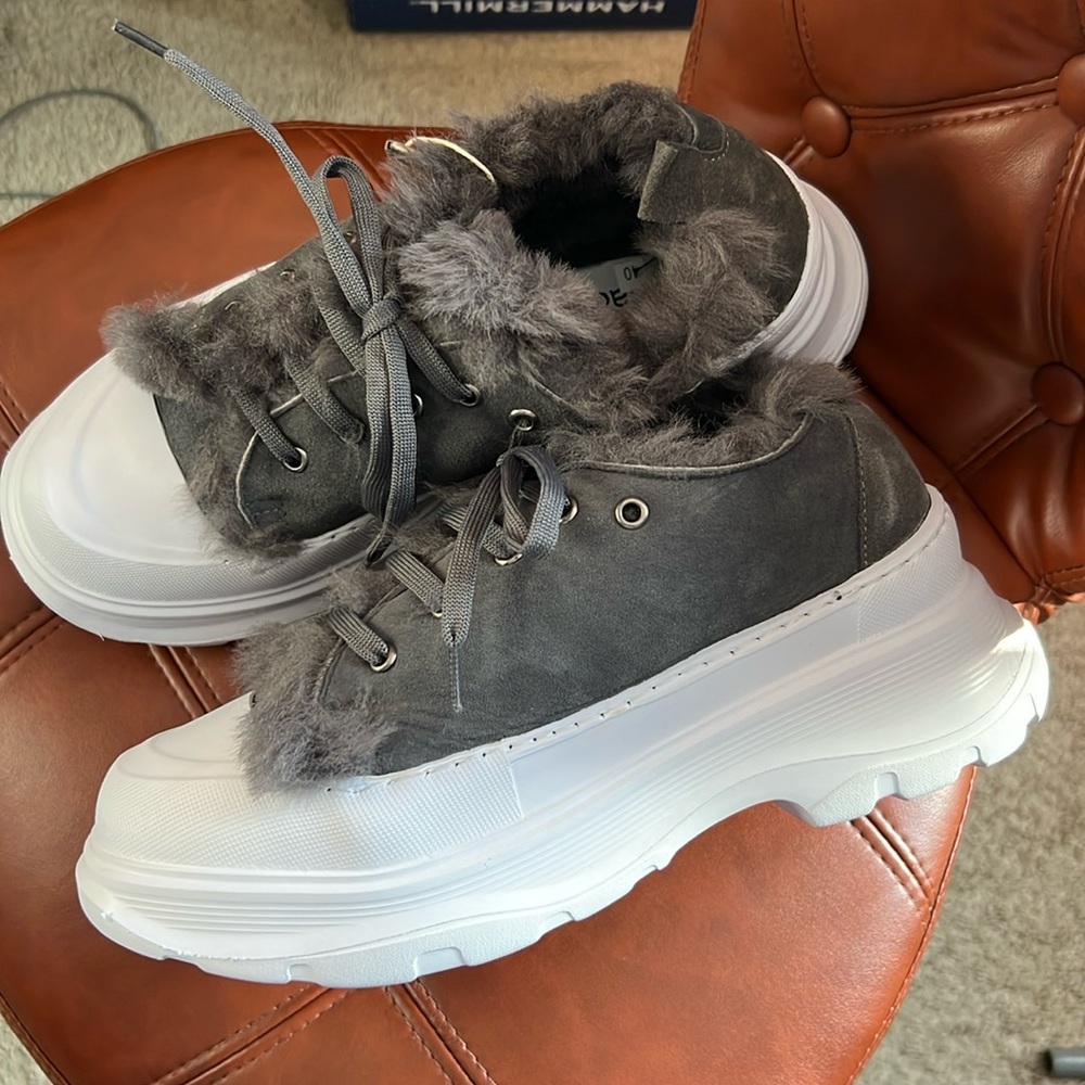 NEW-Nila and Nila footwear
